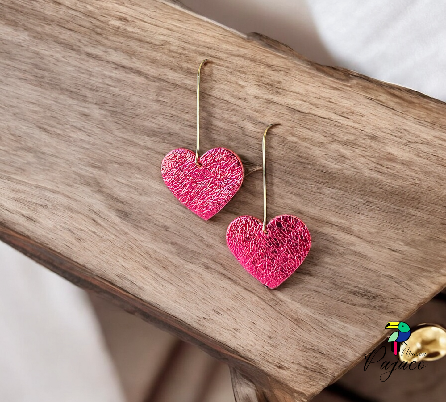 Boucles d'oreilles - Coeur léger - cuir rose électrique