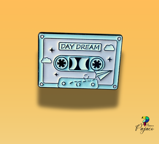Pin's - Day Dream